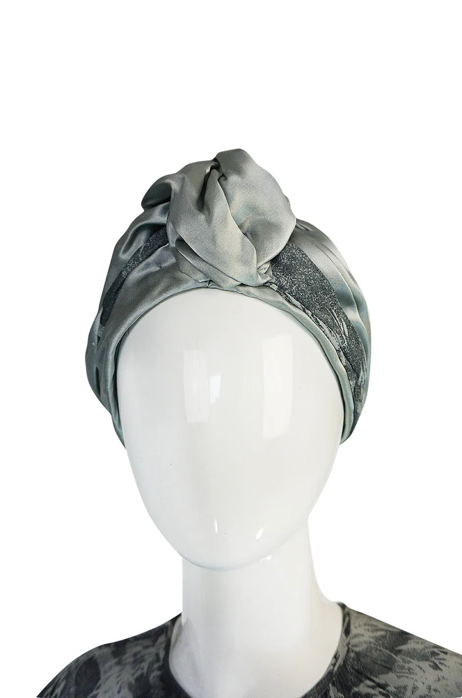 1970s Grey Print Chiffon Yuki Caftan Jersey Dress & Turban