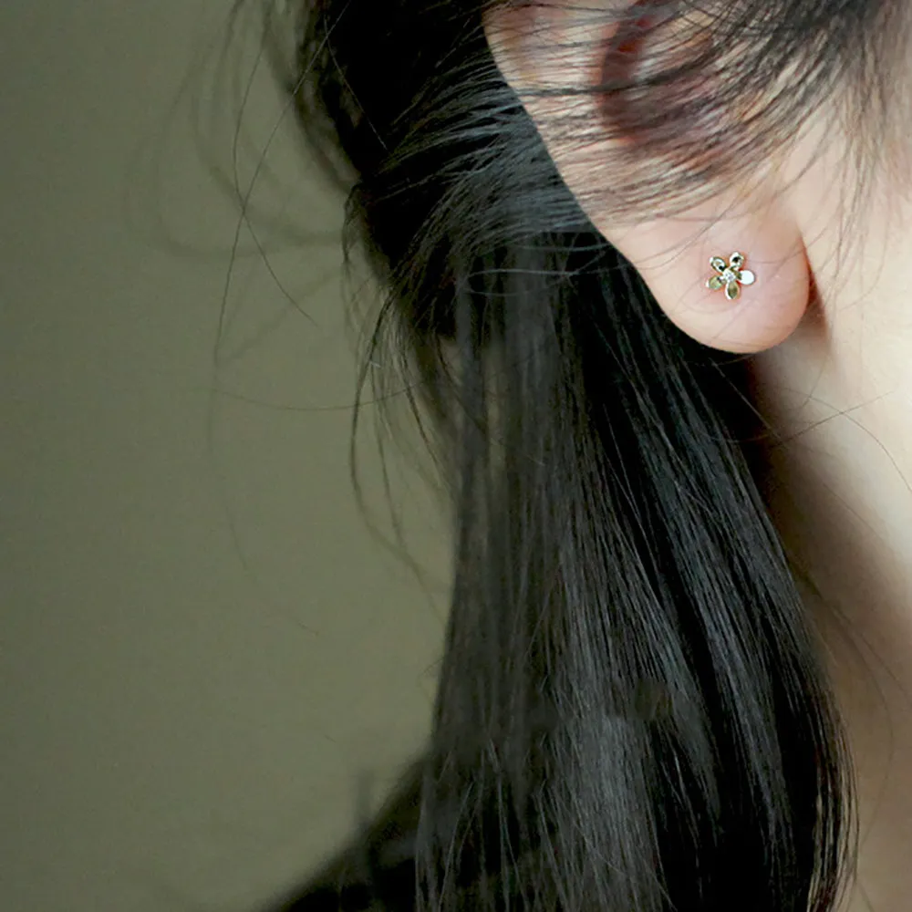 9K Solid Gold Cubic Zirconia Ear Stud Earrings Flowers Elegant Charm Jewelry