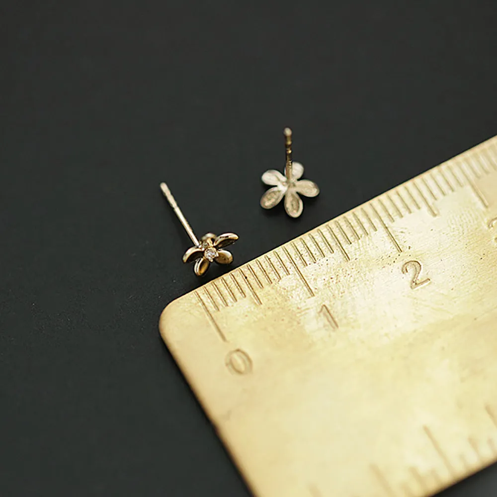 9K Solid Gold Cubic Zirconia Ear Stud Earrings Flowers Elegant Charm Jewelry