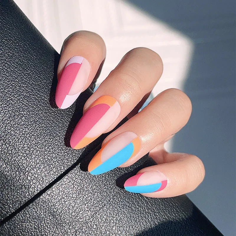 Alomnd light color clashing