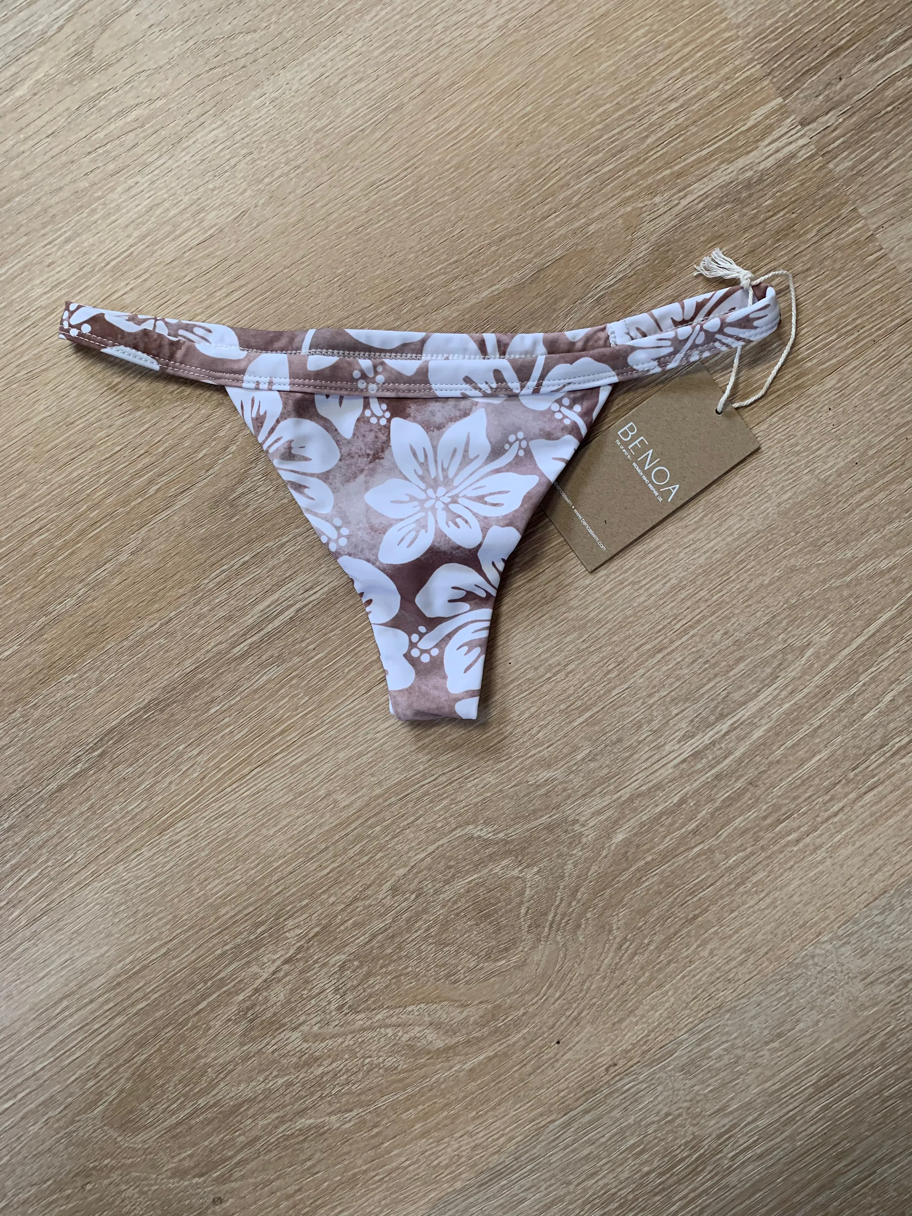B24 'EXCLUSIVE' ULUWATU BOTTOM-BATIK