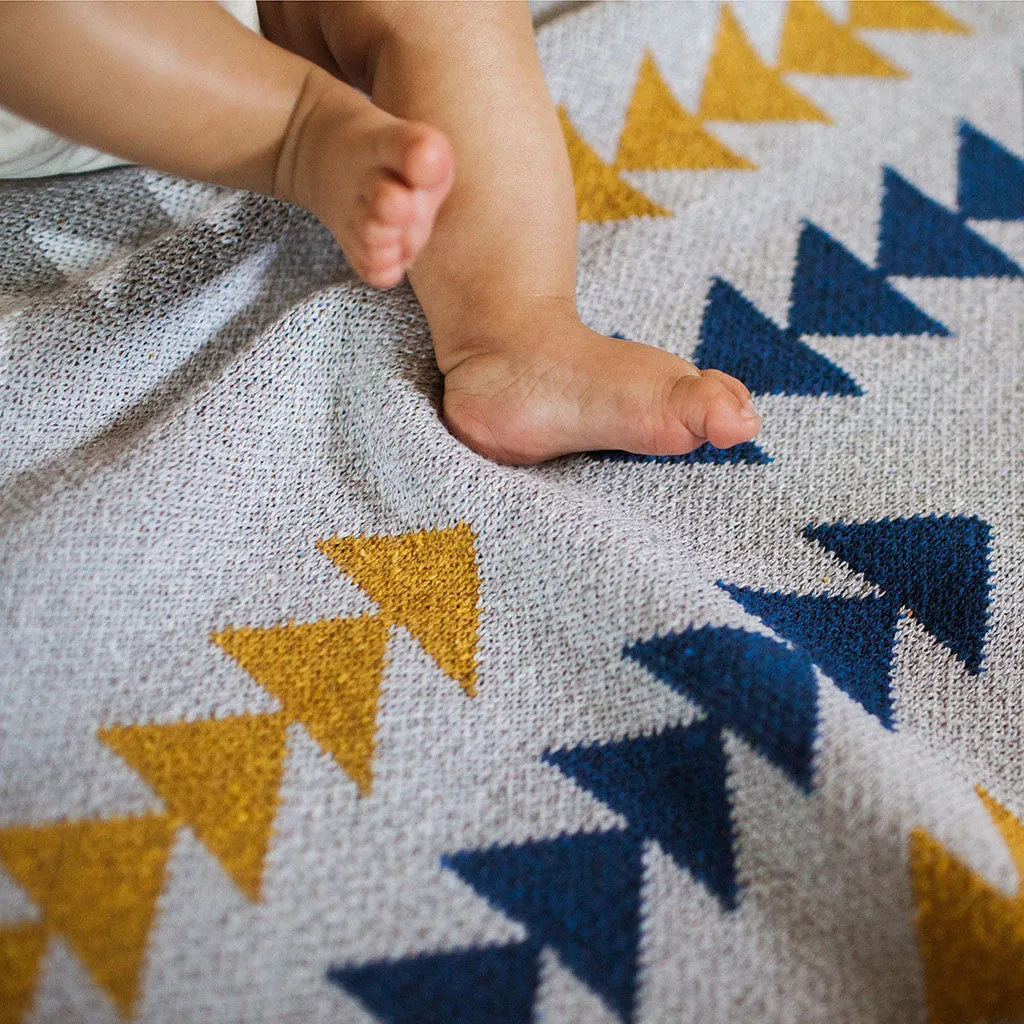 Baby Adventure Throw
