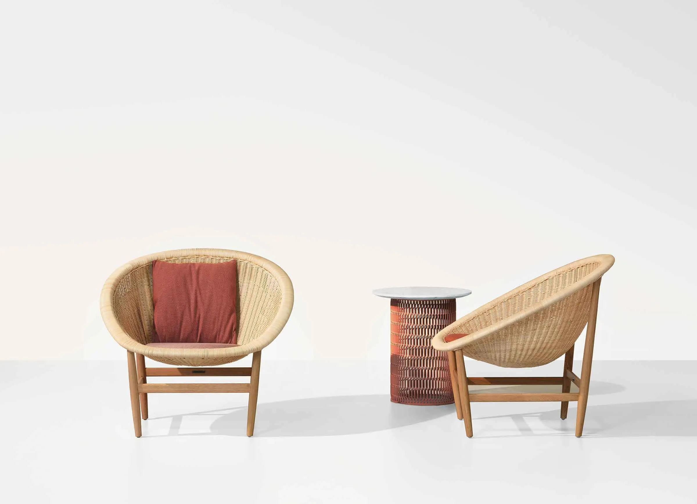 Basket - Outdoor basket armchair