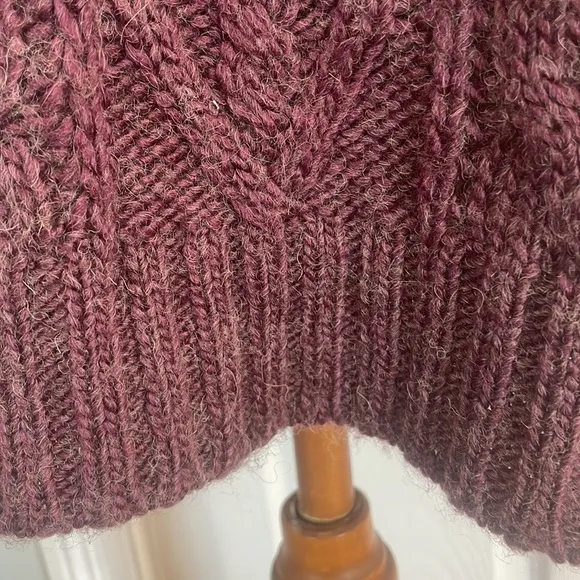 Between me &amp; You sweater cable knit chunky wool blend pull over women’s size XS