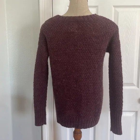 Between me &amp; You sweater cable knit chunky wool blend pull over women’s size XS