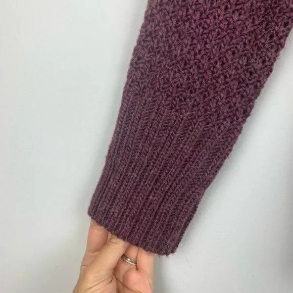 Between me &amp; You sweater cable knit chunky wool blend pull over women’s size XS