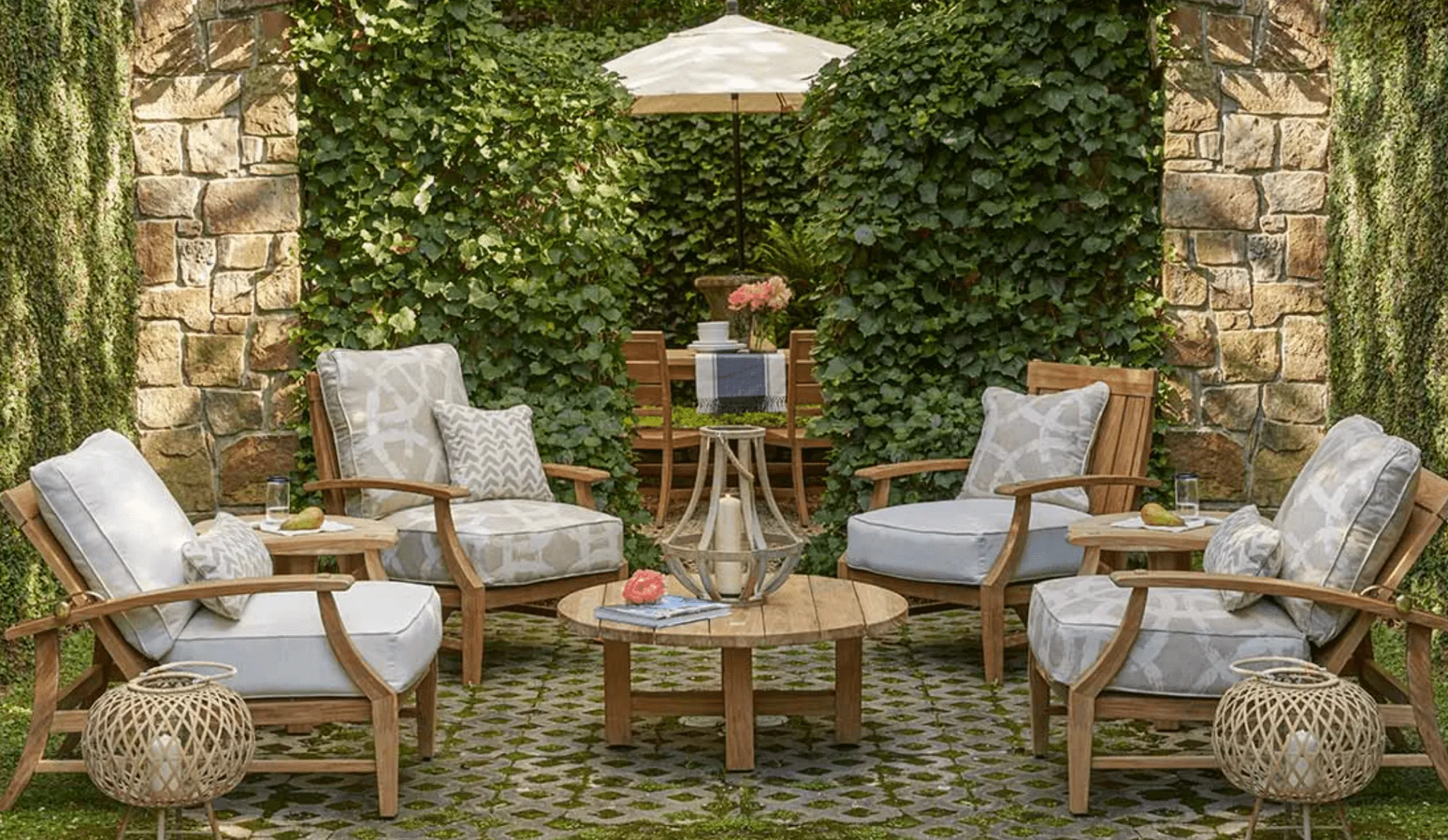 Cape Cod Round Coffee Table - Natural or Oyster Teak