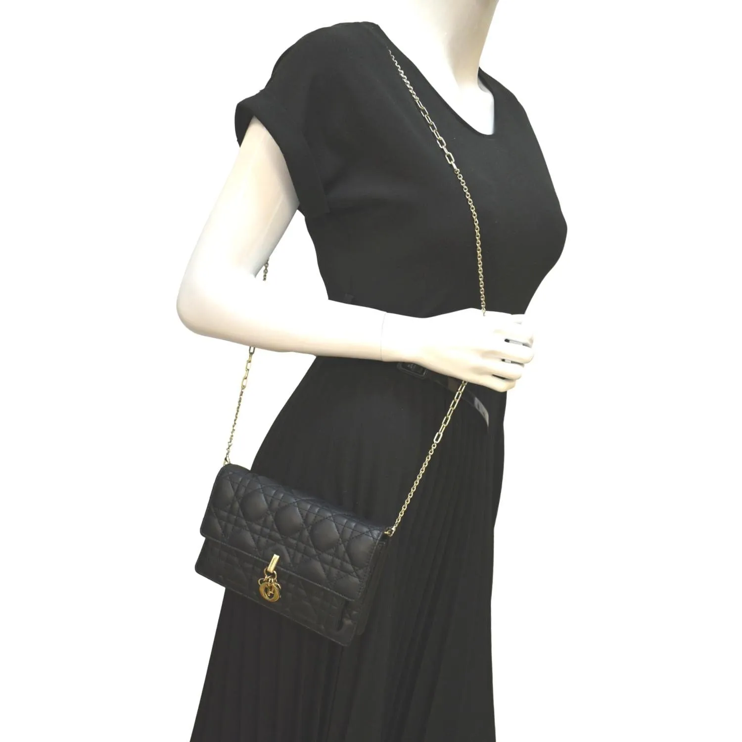 CHRISTIAN DIOR Lady Dior Leather Shoulder Chain Wallet Black