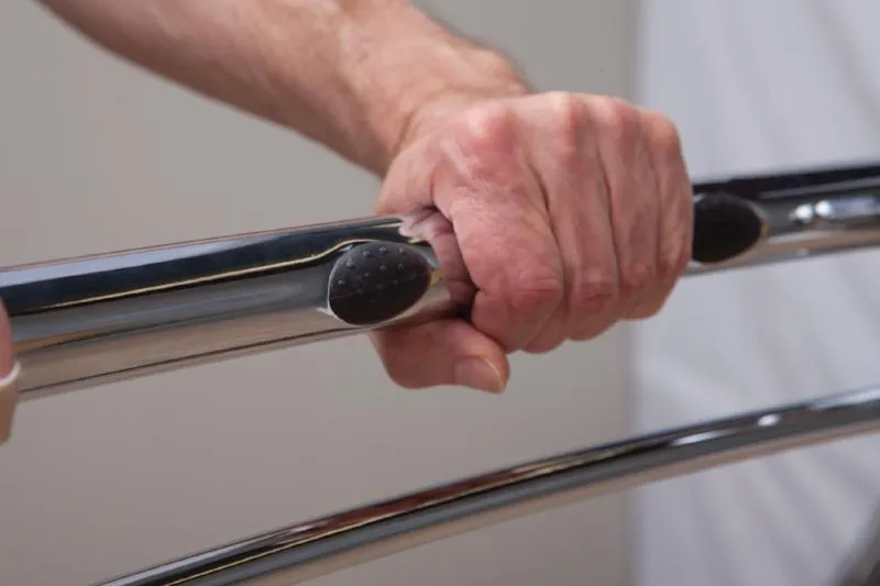 Chrome Designer Towel Bar Grab Bar