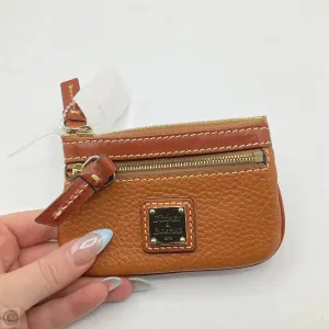 Coin Purse Designer By Dooney And Bourke  Size: Small