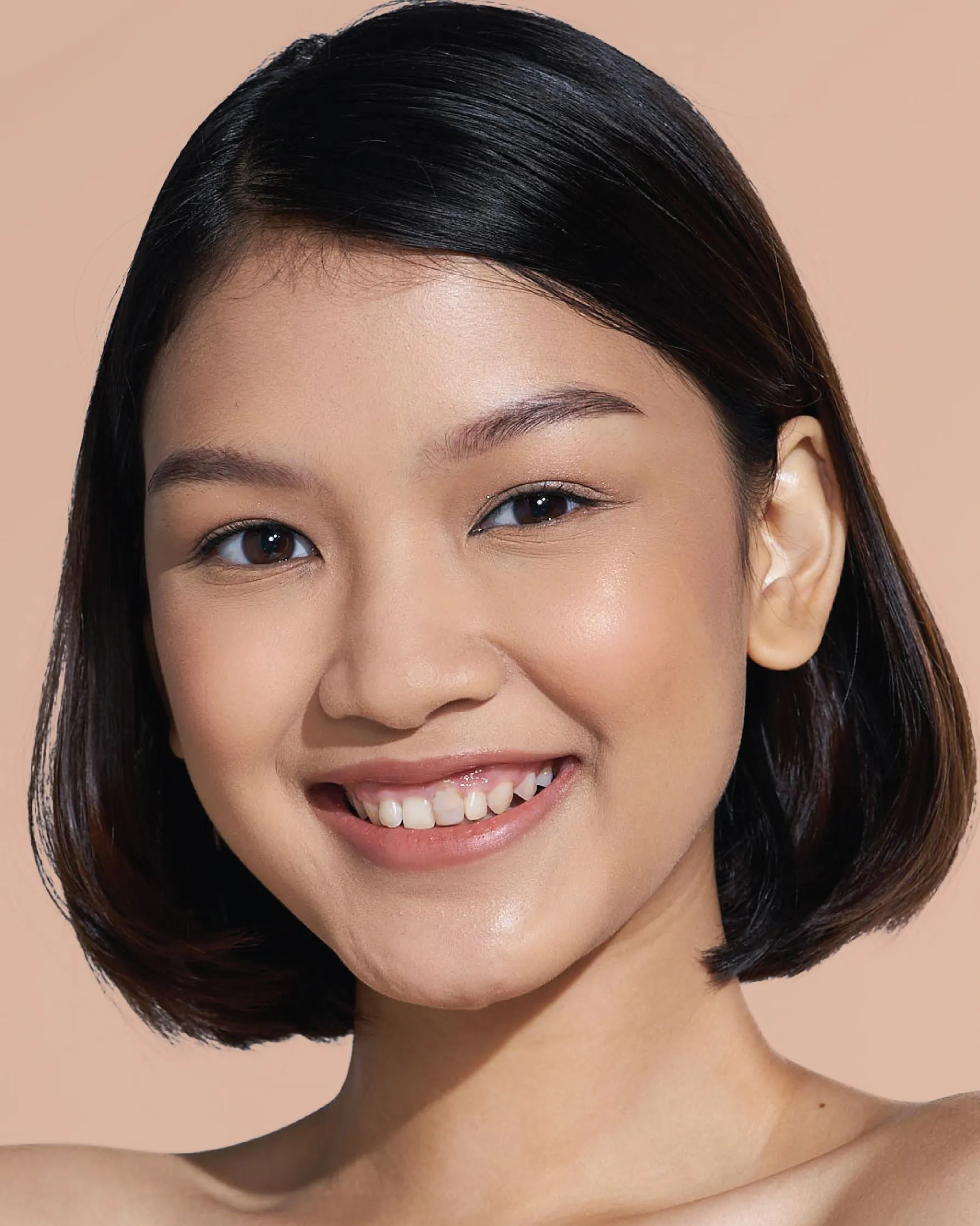 COMPACT POWDER - LIGHT BEIGE