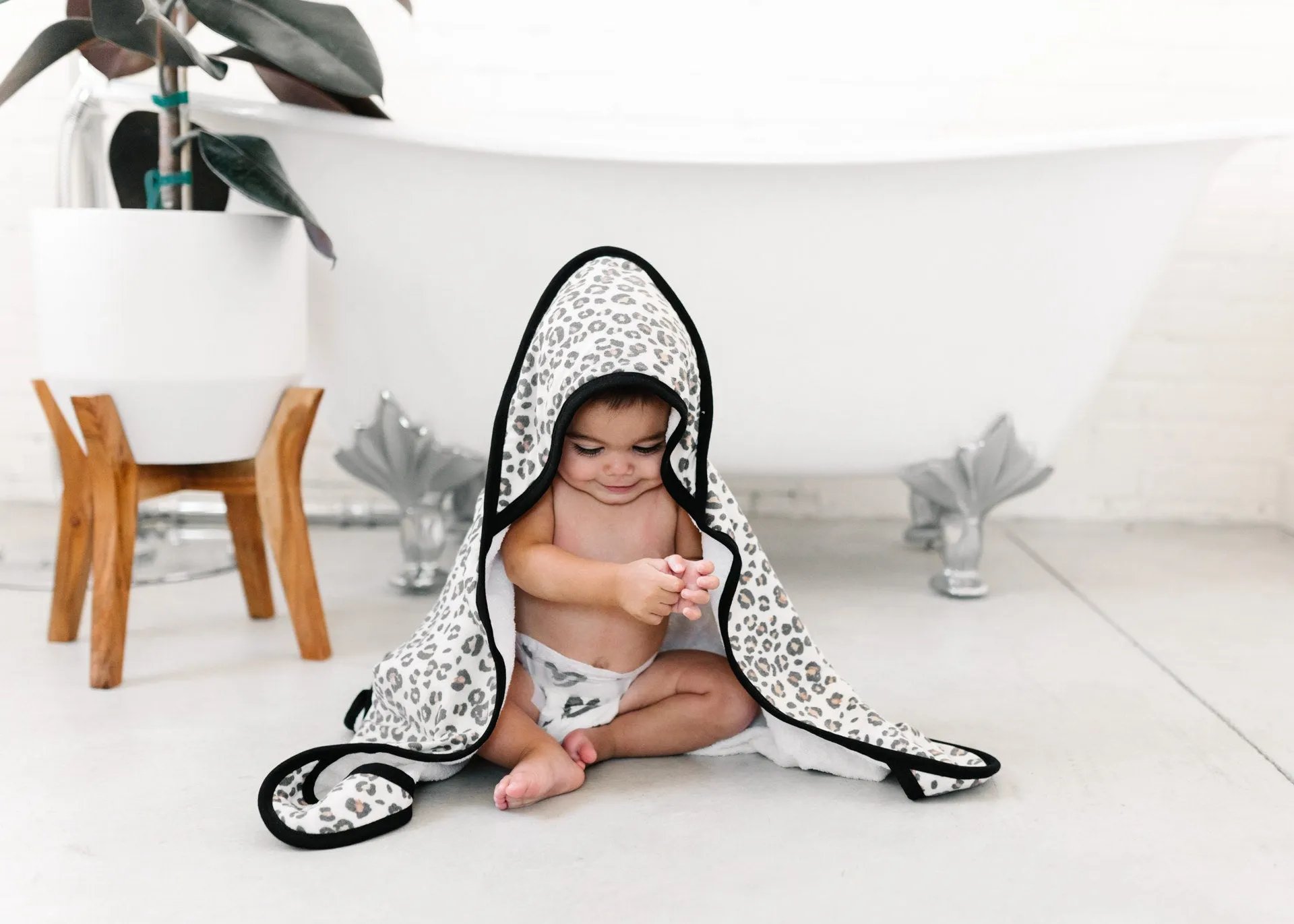 Copper Pearl Zara Knit Hooded Towel