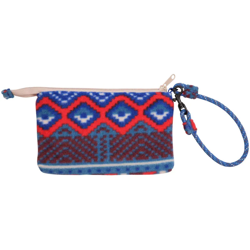 Cozy Clutch