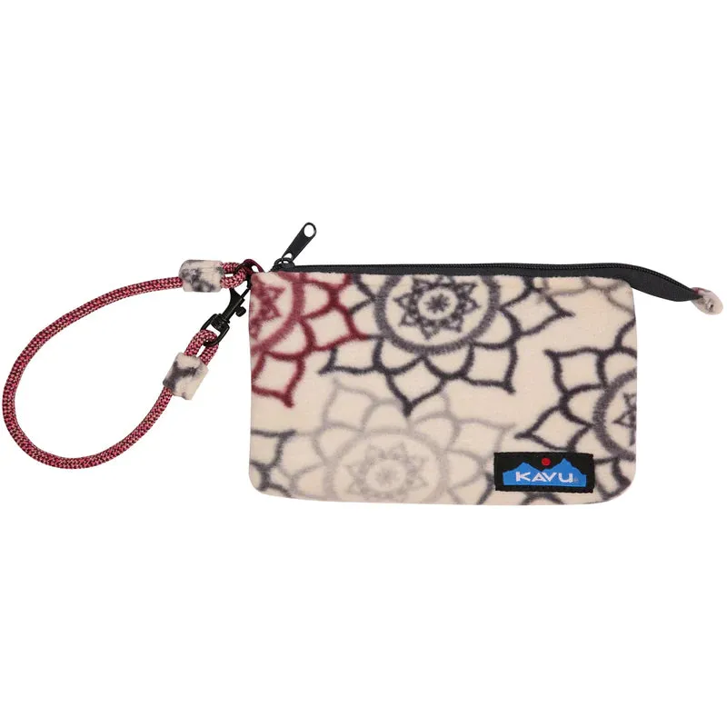 Cozy Clutch