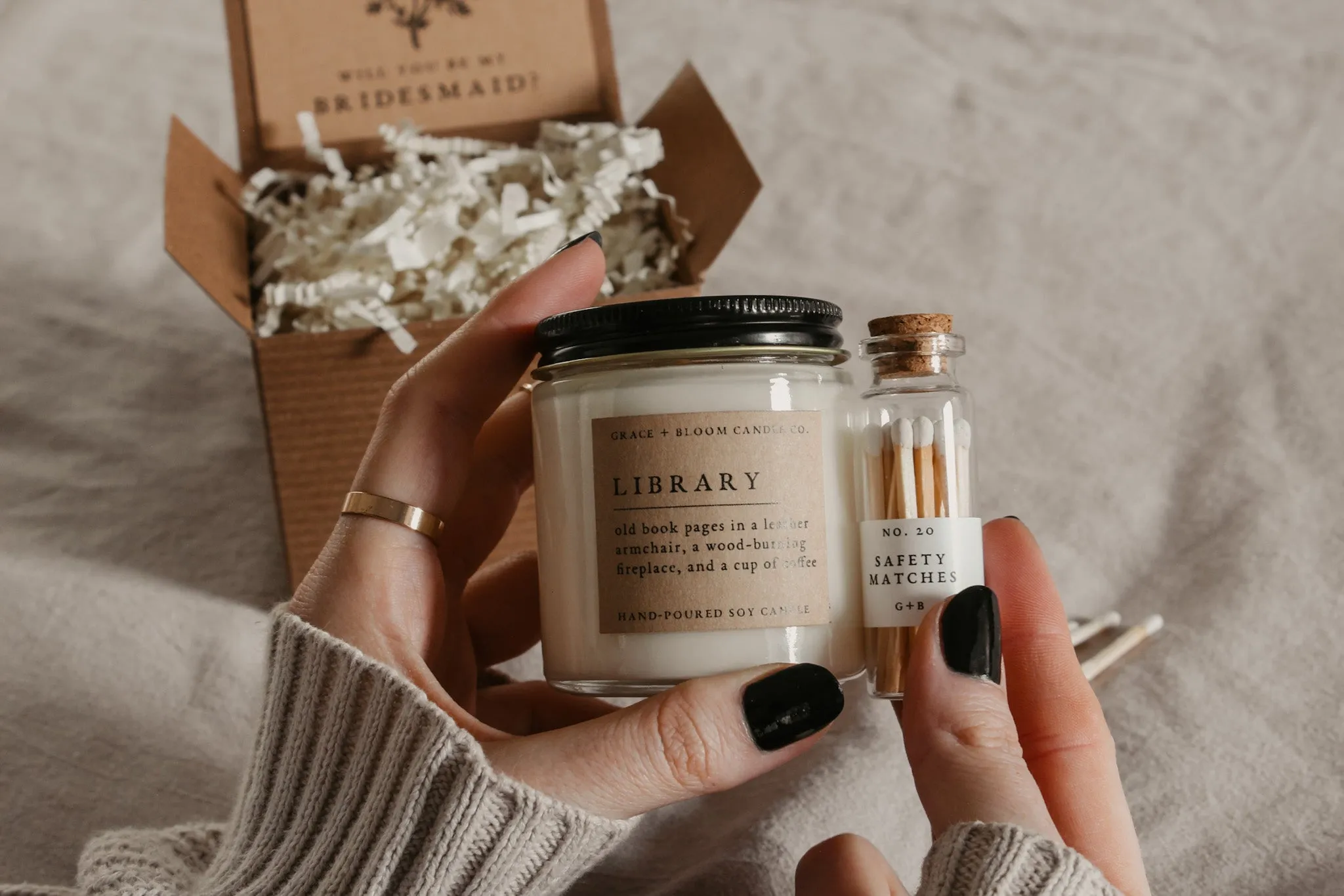 Cozy Gift Box for Readers - The Lady Grey