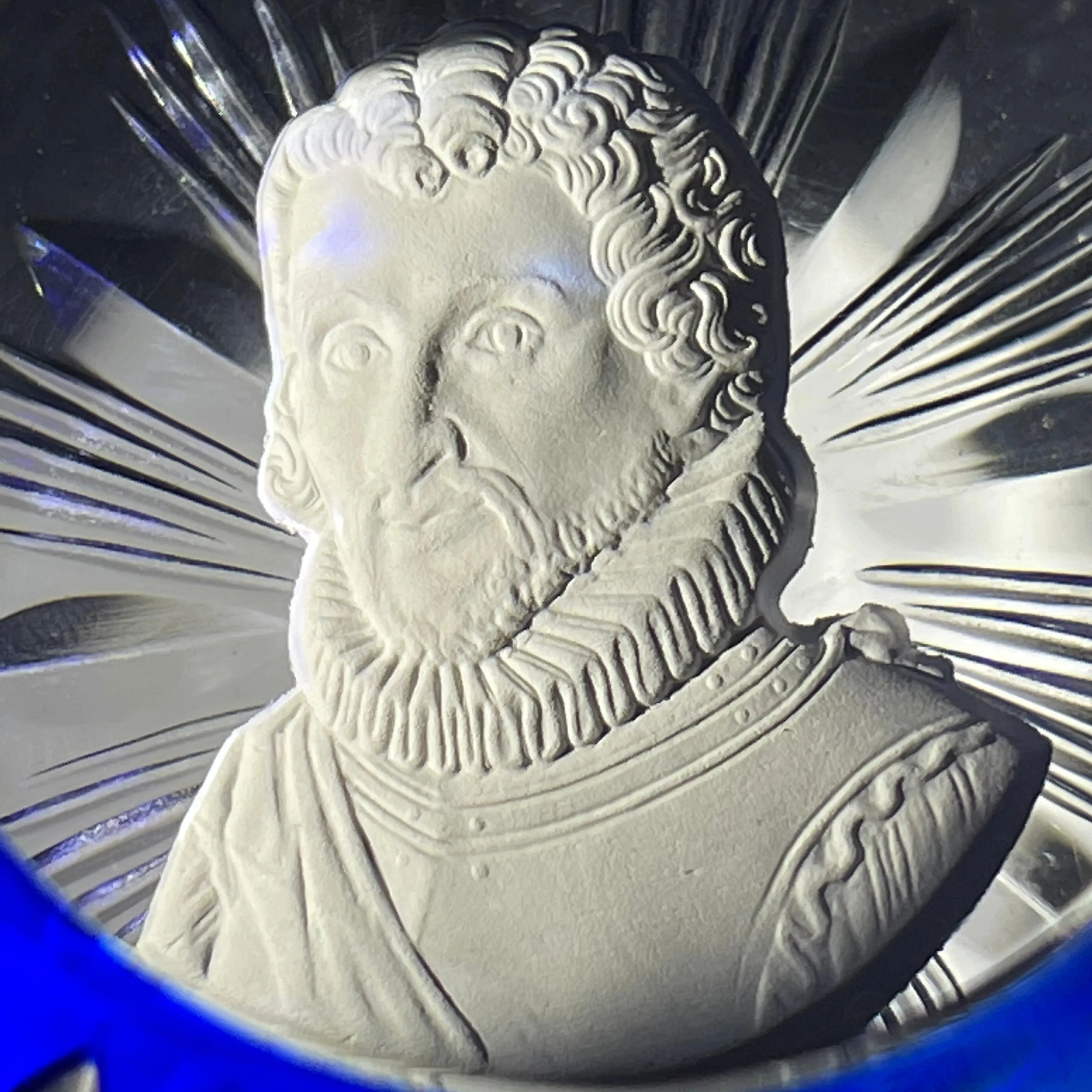 Cristal d’Albret 1967 Christopher Columbus Sulphide with Fancy Faceted Blue Overlay