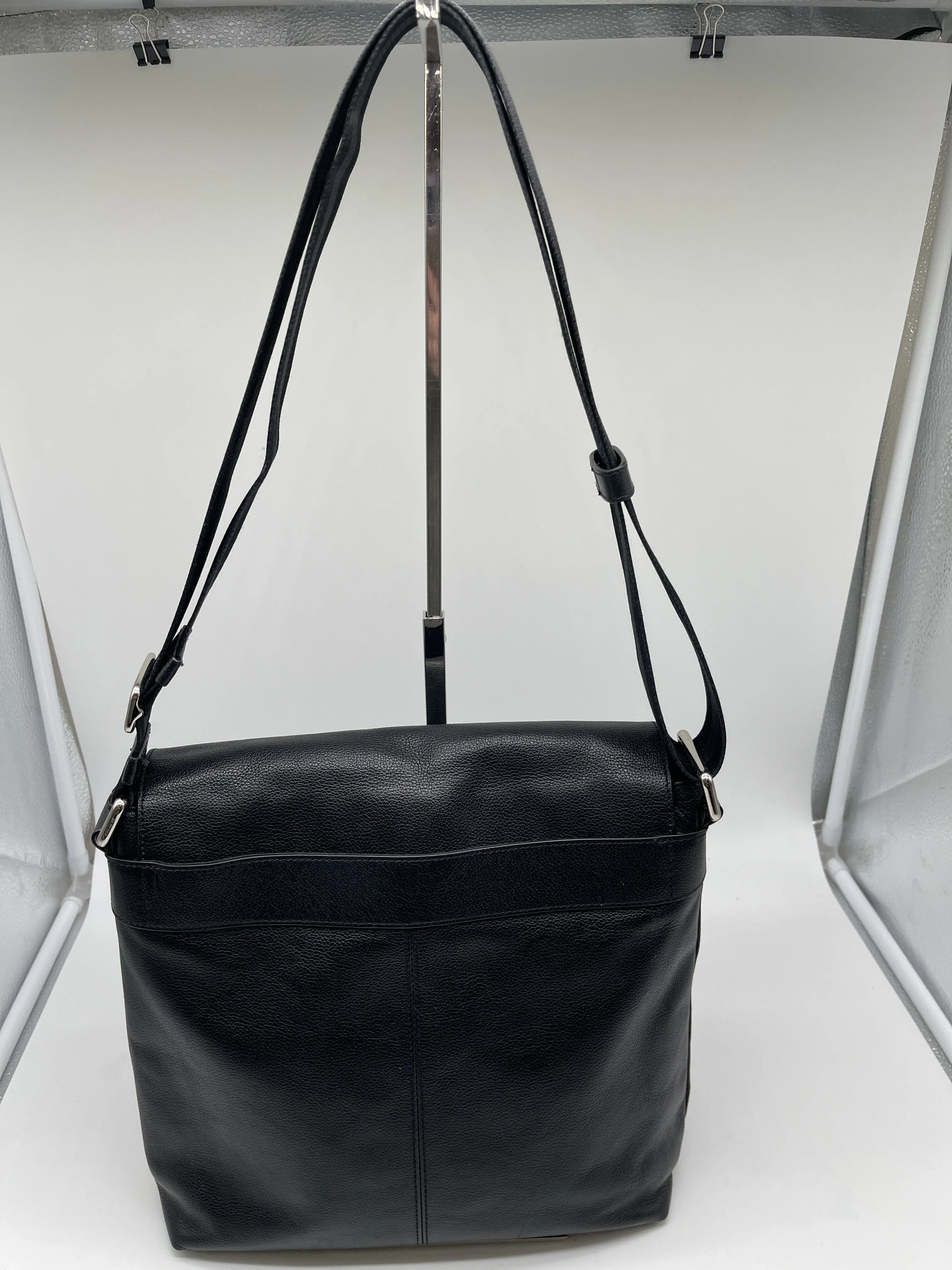 Crossbody Designer By Coach  Size: Medium