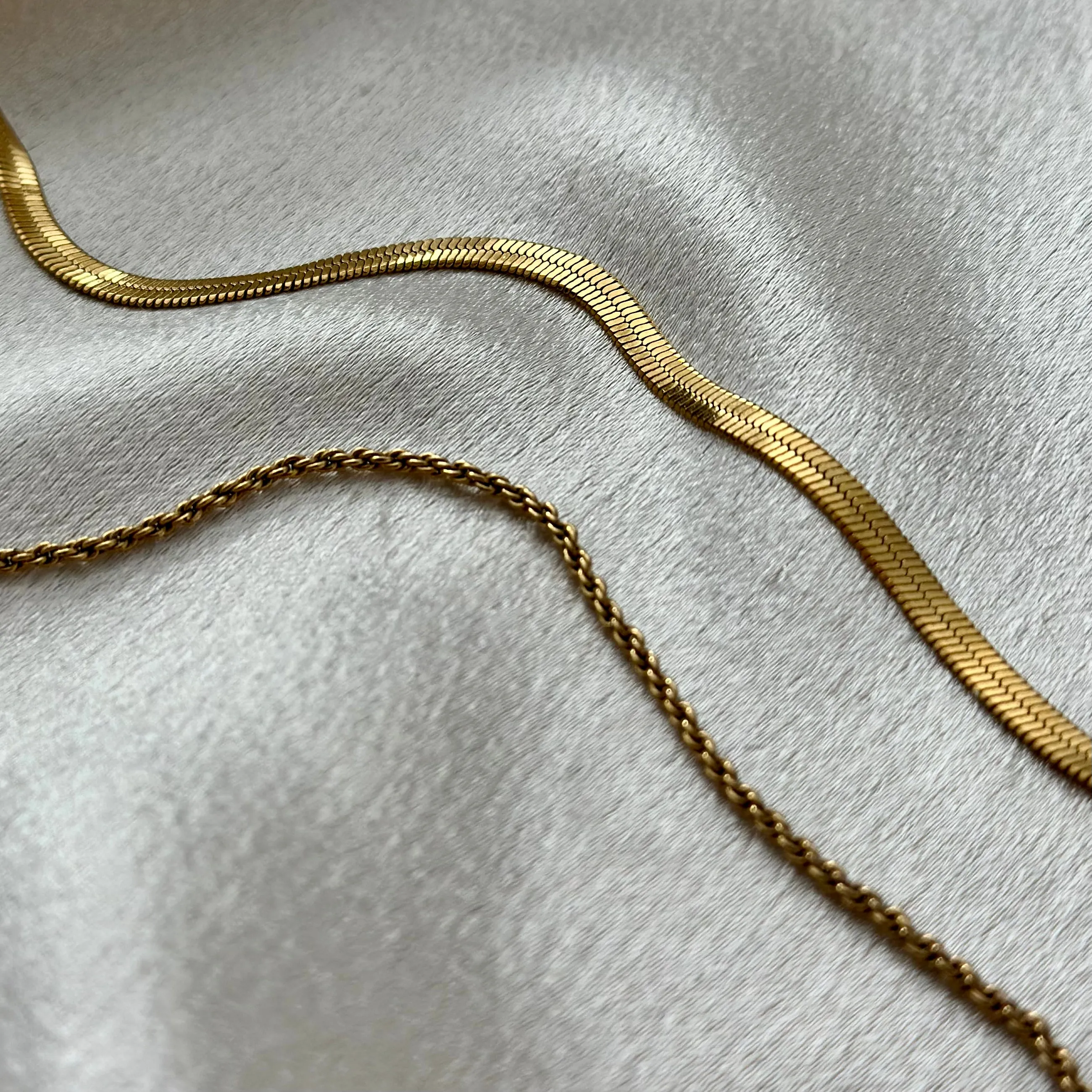 DIOR DAINTY STACK NECKLACE