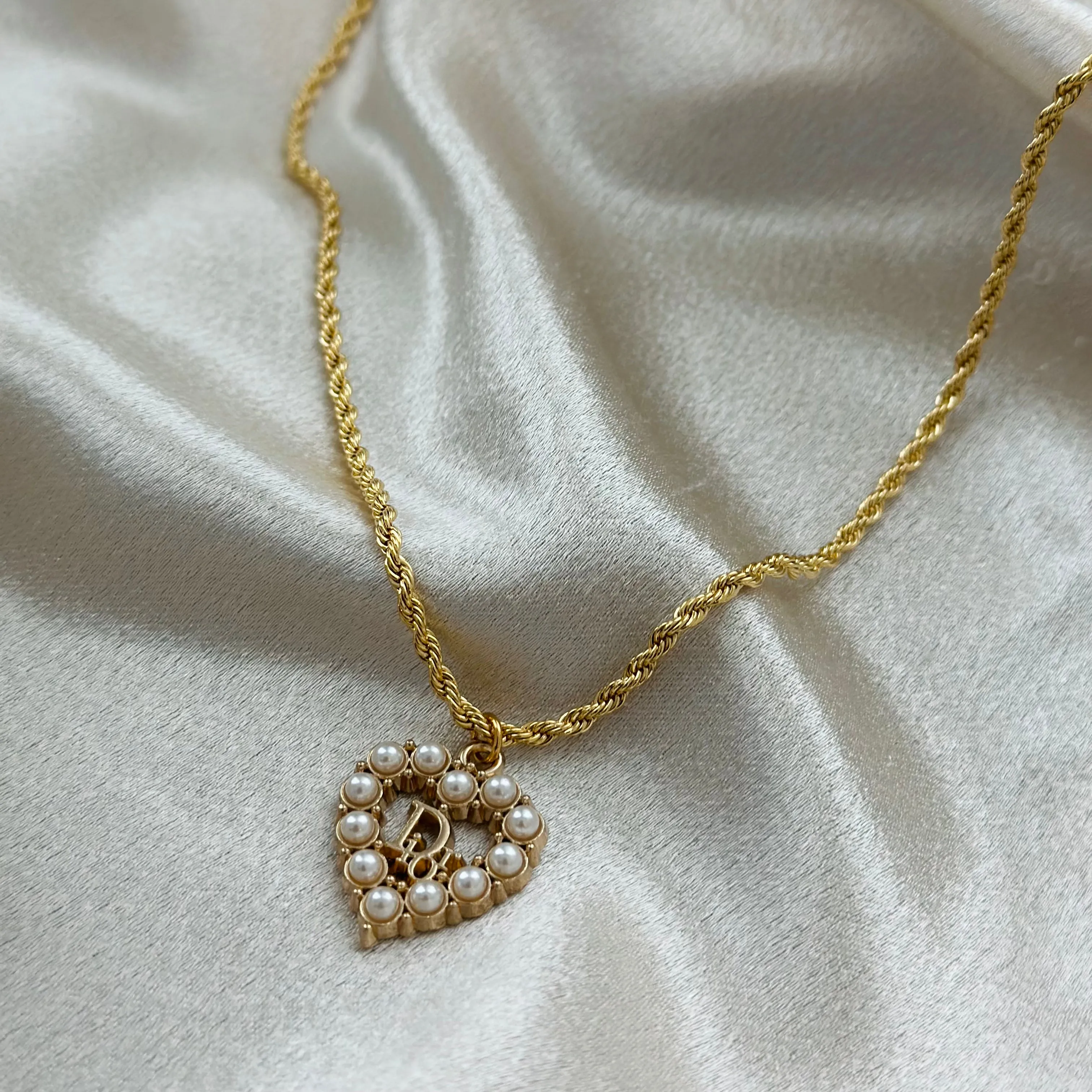 DIOR LUNA ROPE CHAIN NECKLACE