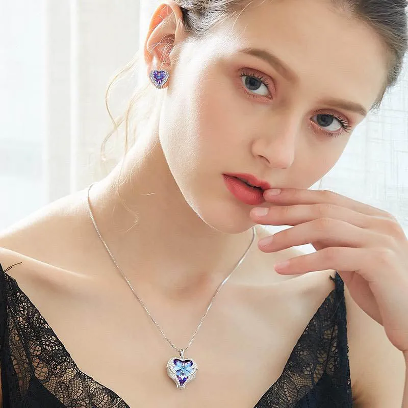 Elegant Angel Wing Heart Earring