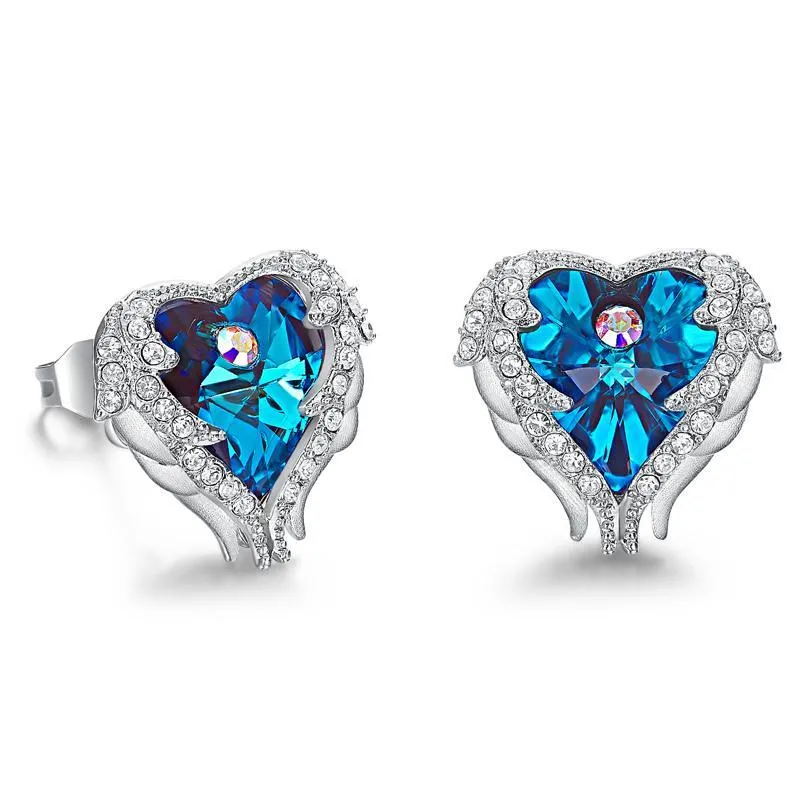 Elegant Angel Wing Heart Earring