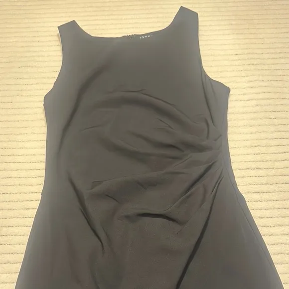 Elegant Black Sleeveless Dress