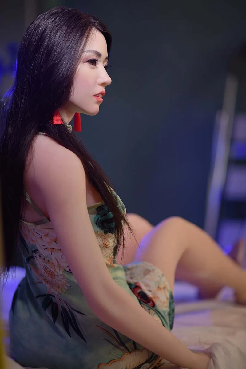 Elegant Cheongsam Style Sex Doll Irene 5.5ft / 165cm