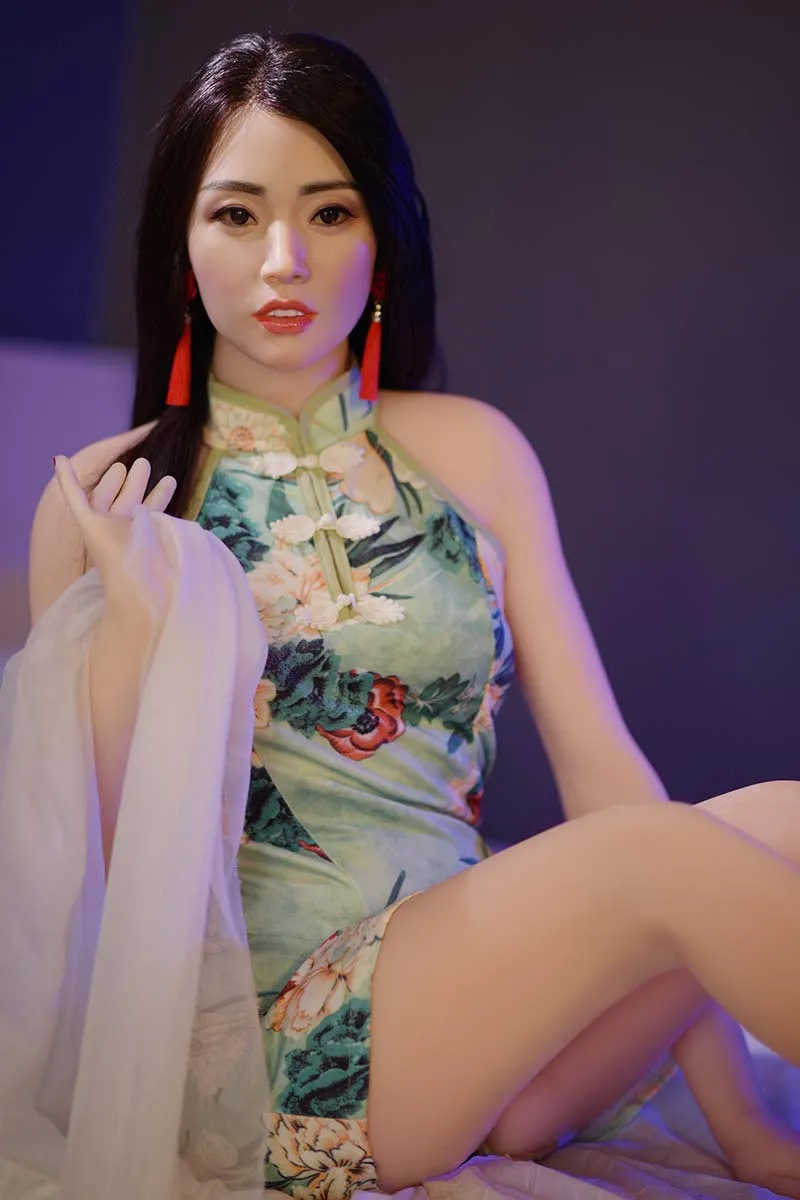 Elegant Cheongsam Style Sex Doll Irene 5.5ft / 165cm