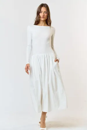 Elegant Long-Sleeve Pocket Midi Dress