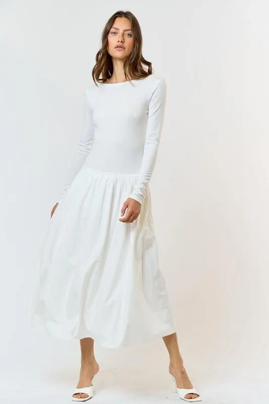 Elegant Long-Sleeve Pocket Midi Dress