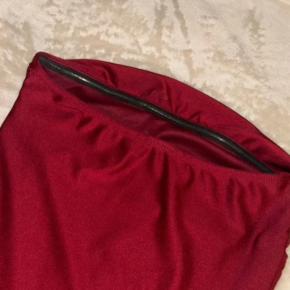 Elegant Strapless Red Dress