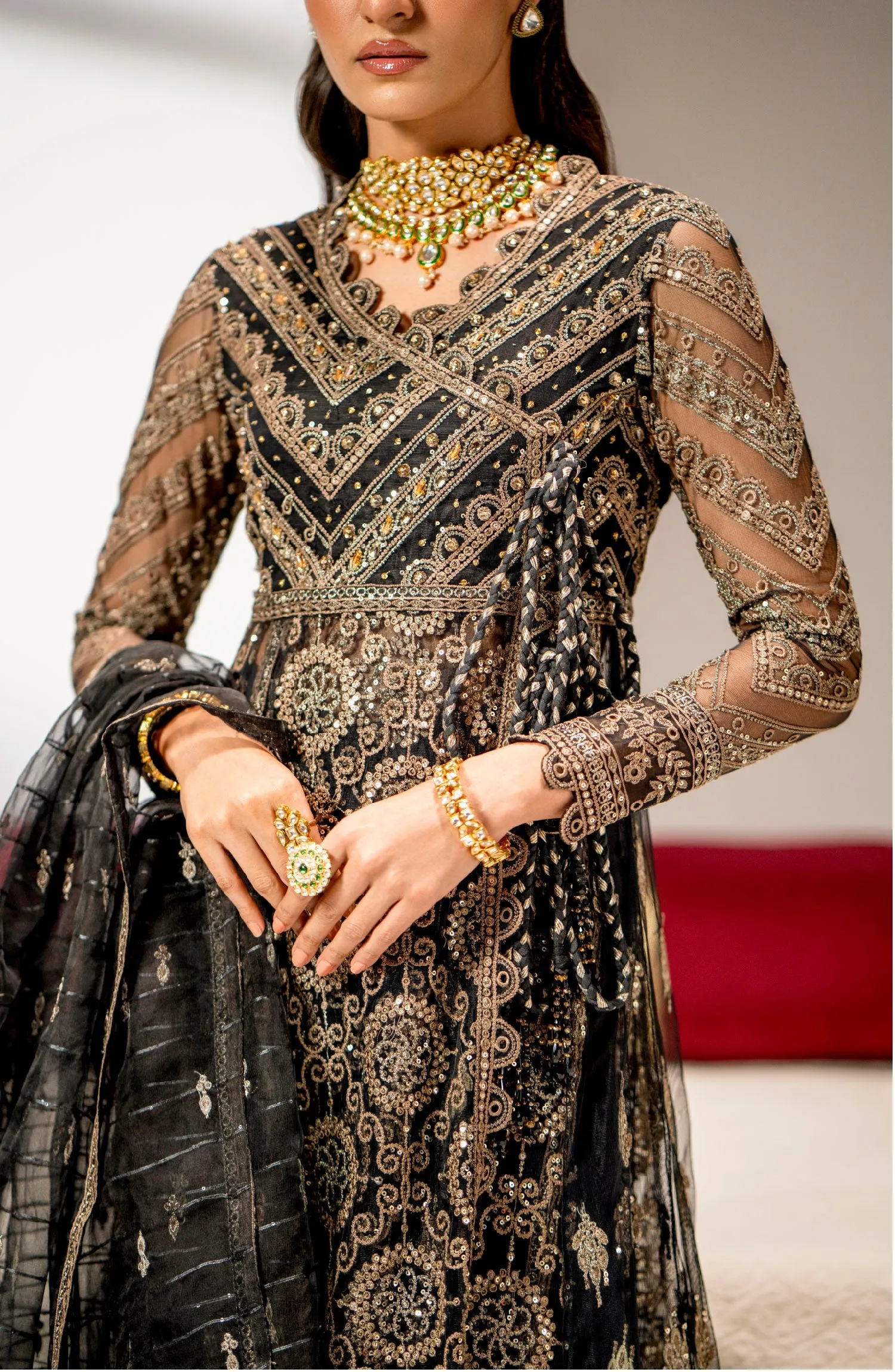 Elegant Tilla Embellished Pakistani Wedding Dress Pishwas Frock