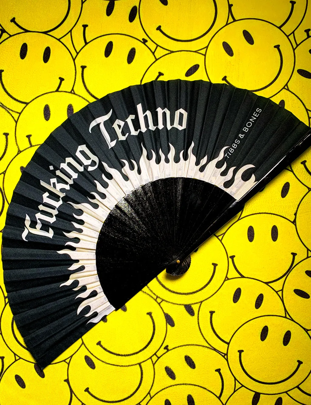 *EXCLUSIVE* TECHNO DOOF FAN