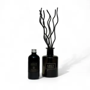 EXPLORER Reed Diffuser