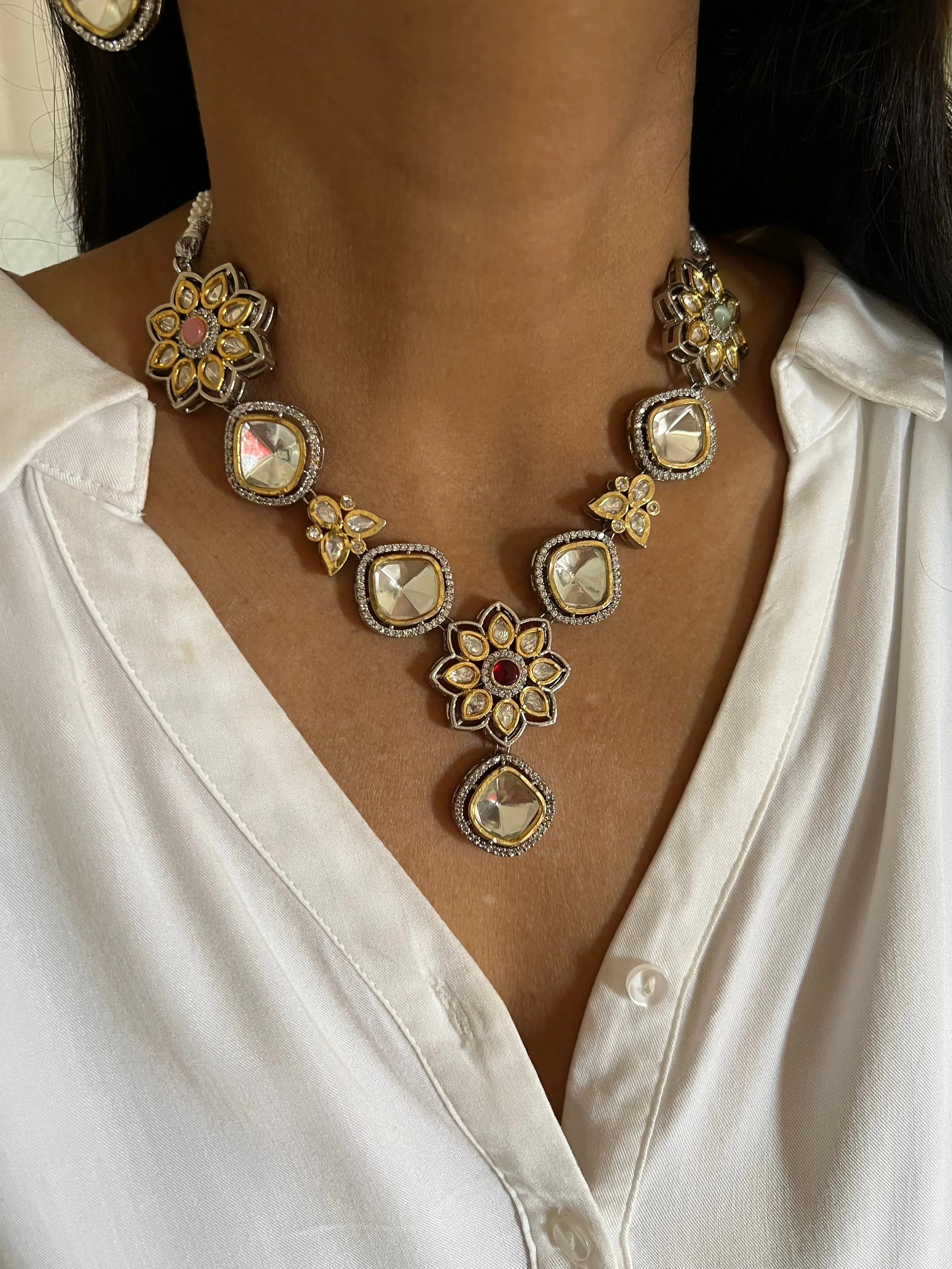 Glamorous Brass and Stone Jewelry Set