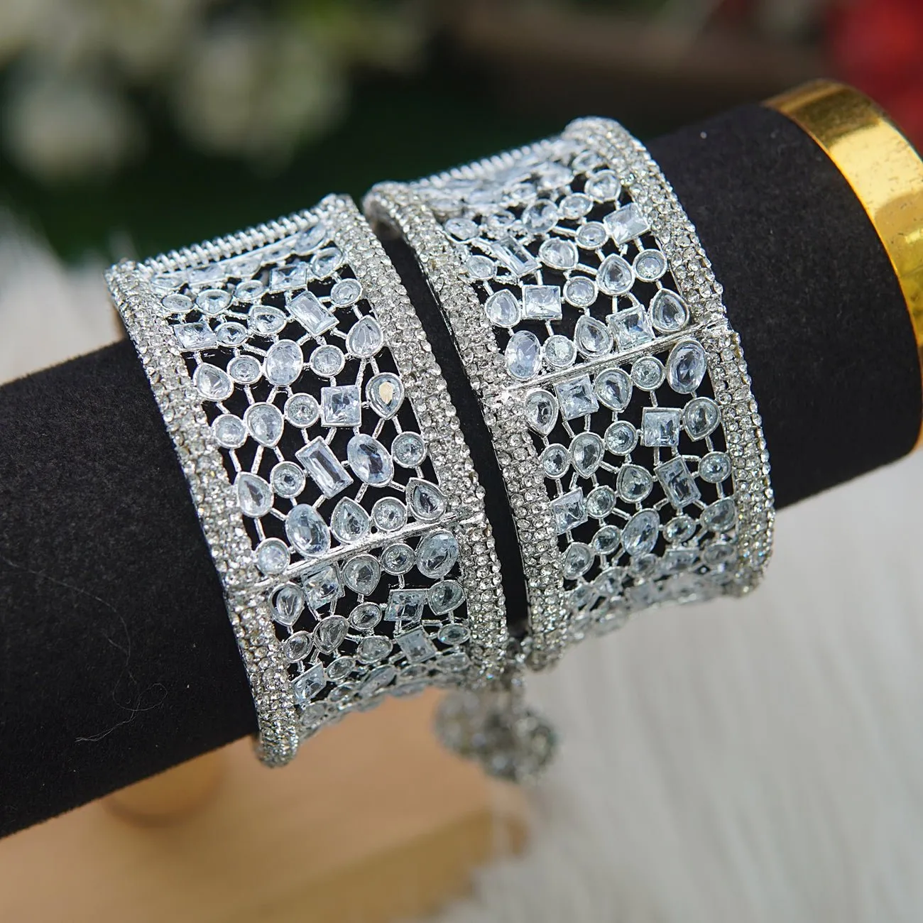 Glamorous Cubic Zirconia Kangans