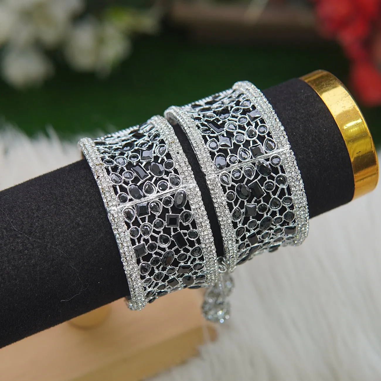 Glamorous Cubic Zirconia Kangans