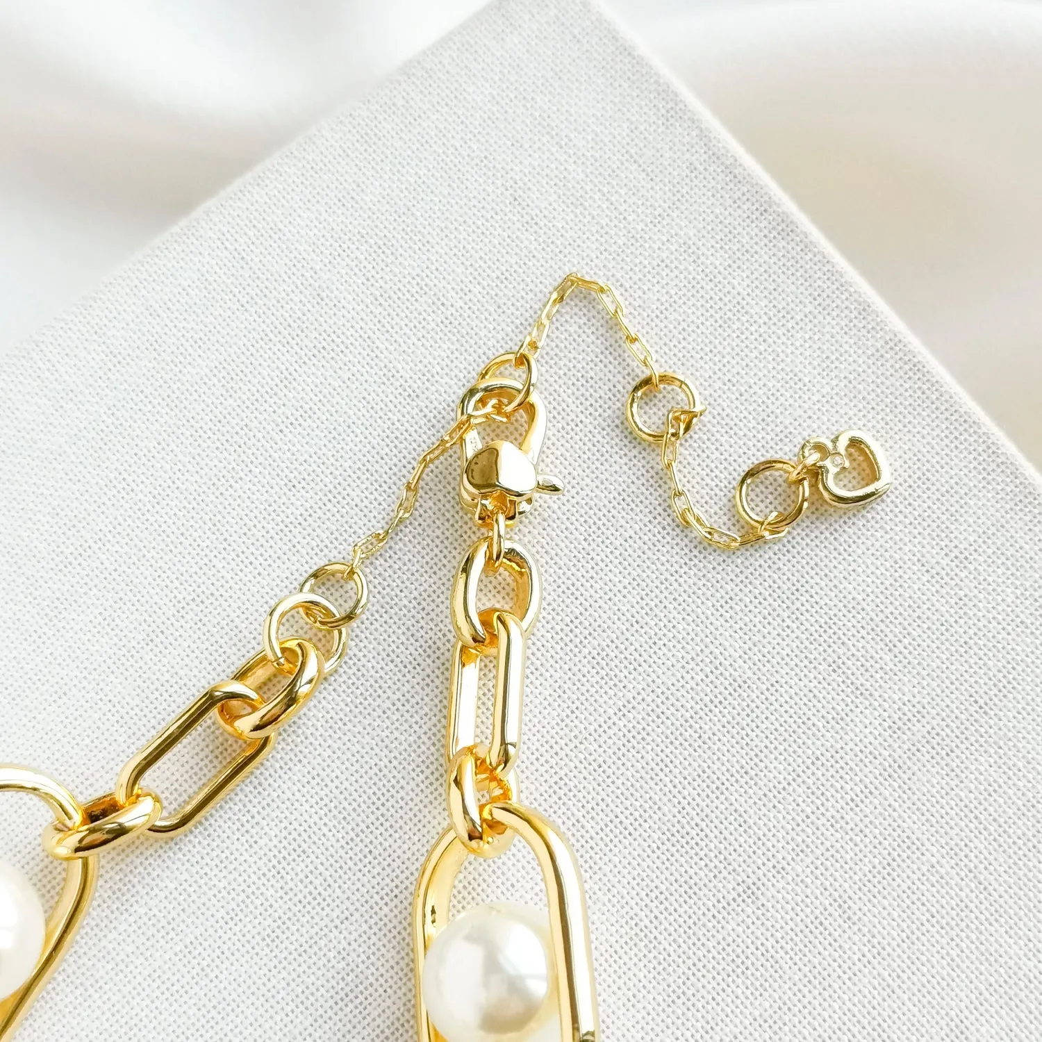 Glamorous Strands Necklace