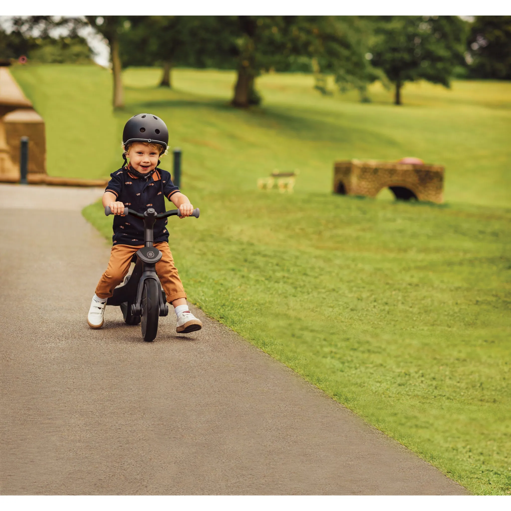 Globber Explorer Trike 4 in 1 Deluxe Play