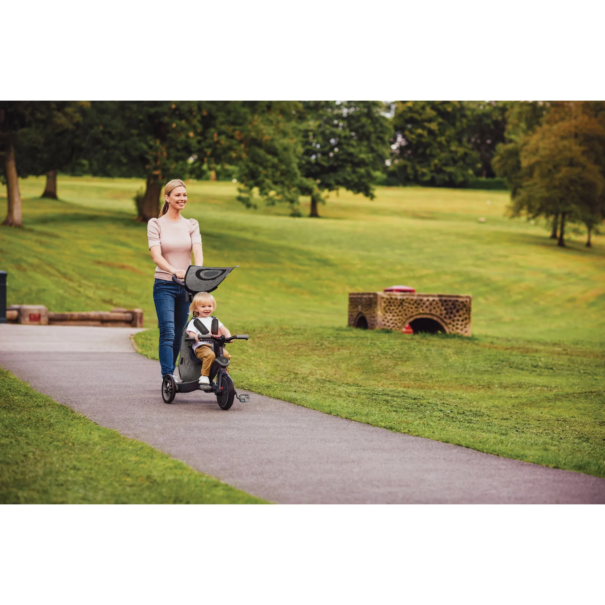 Globber Explorer Trike 4 in 1 Deluxe Play