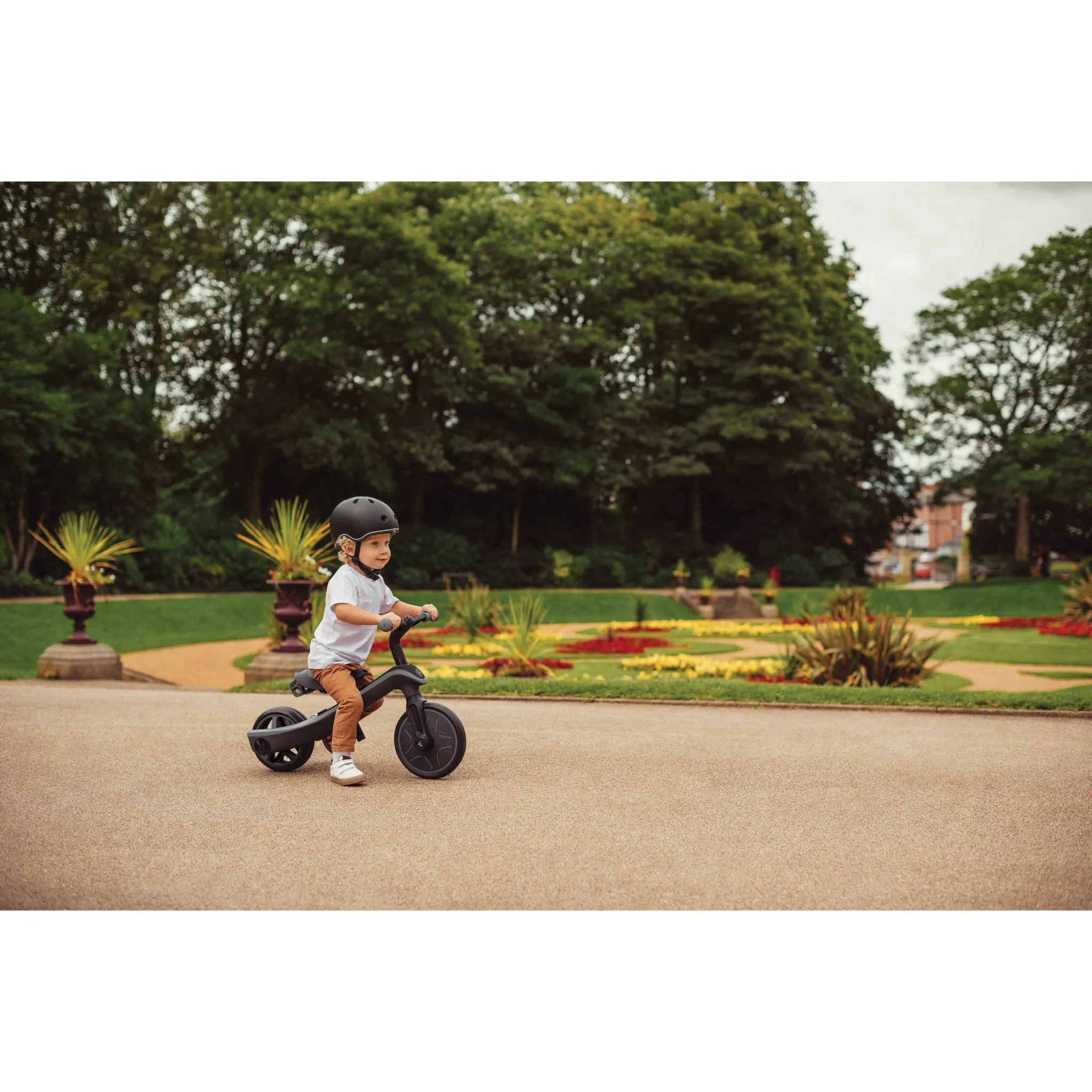 Globber Explorer Trike 4 in 1 Deluxe Play