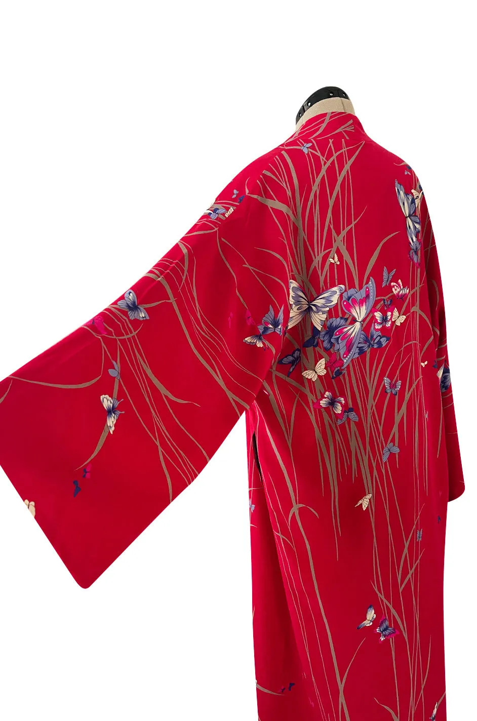Gorgeous 1970s Hanae Mori Red Silk Kimono Caftan Dress w Sash & Beautiful Butterfly Print
