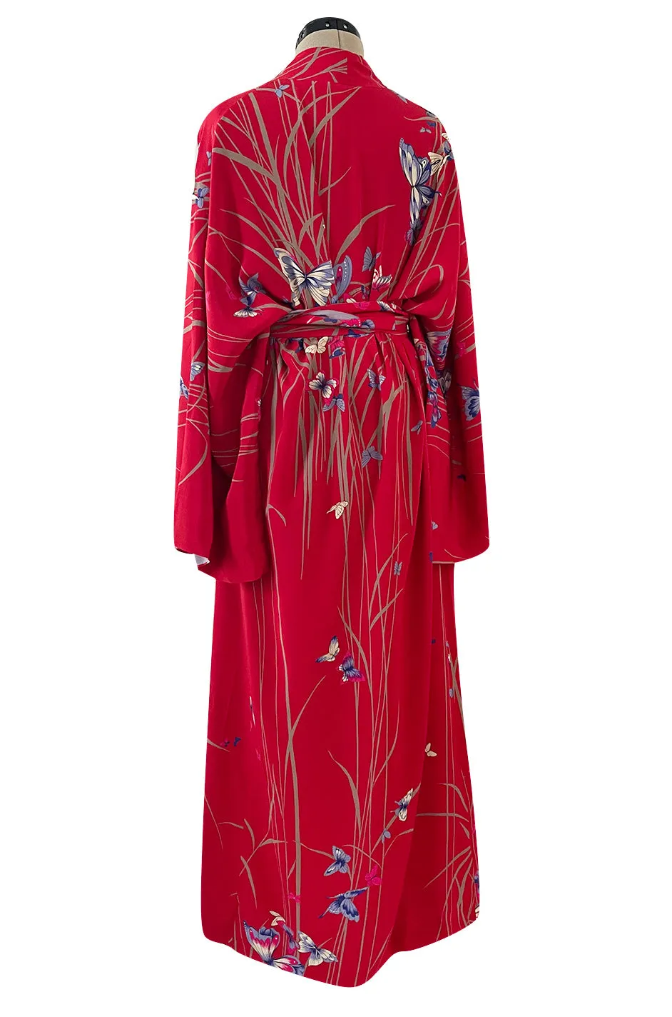 Gorgeous 1970s Hanae Mori Red Silk Kimono Caftan Dress w Sash & Beautiful Butterfly Print