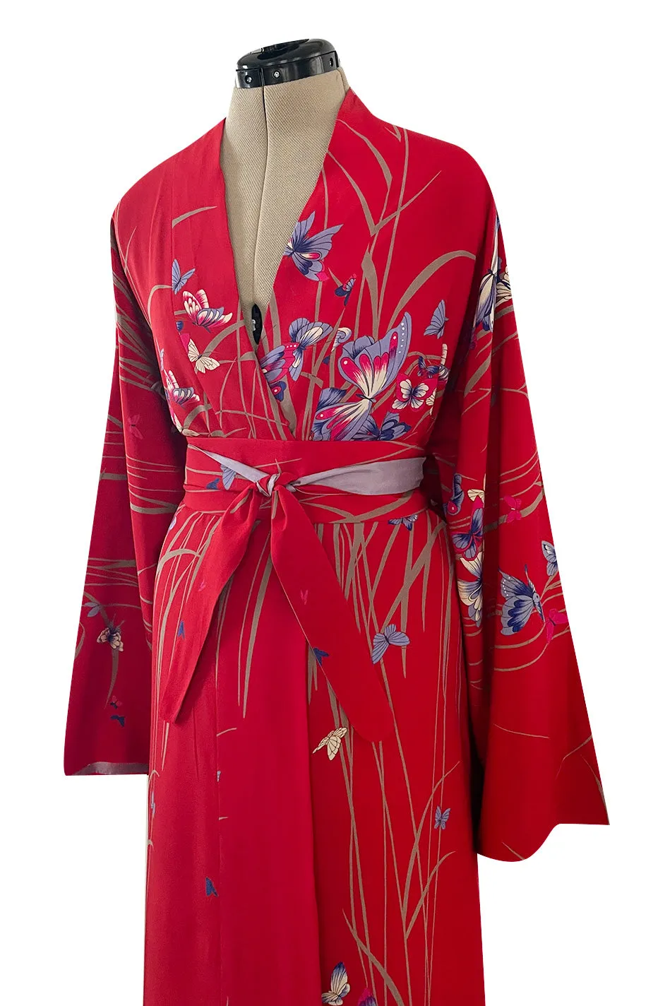 Gorgeous 1970s Hanae Mori Red Silk Kimono Caftan Dress w Sash & Beautiful Butterfly Print