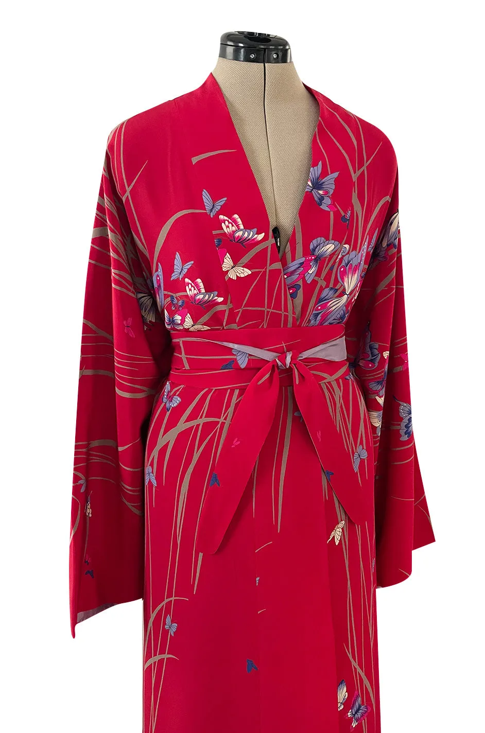 Gorgeous 1970s Hanae Mori Red Silk Kimono Caftan Dress w Sash & Beautiful Butterfly Print