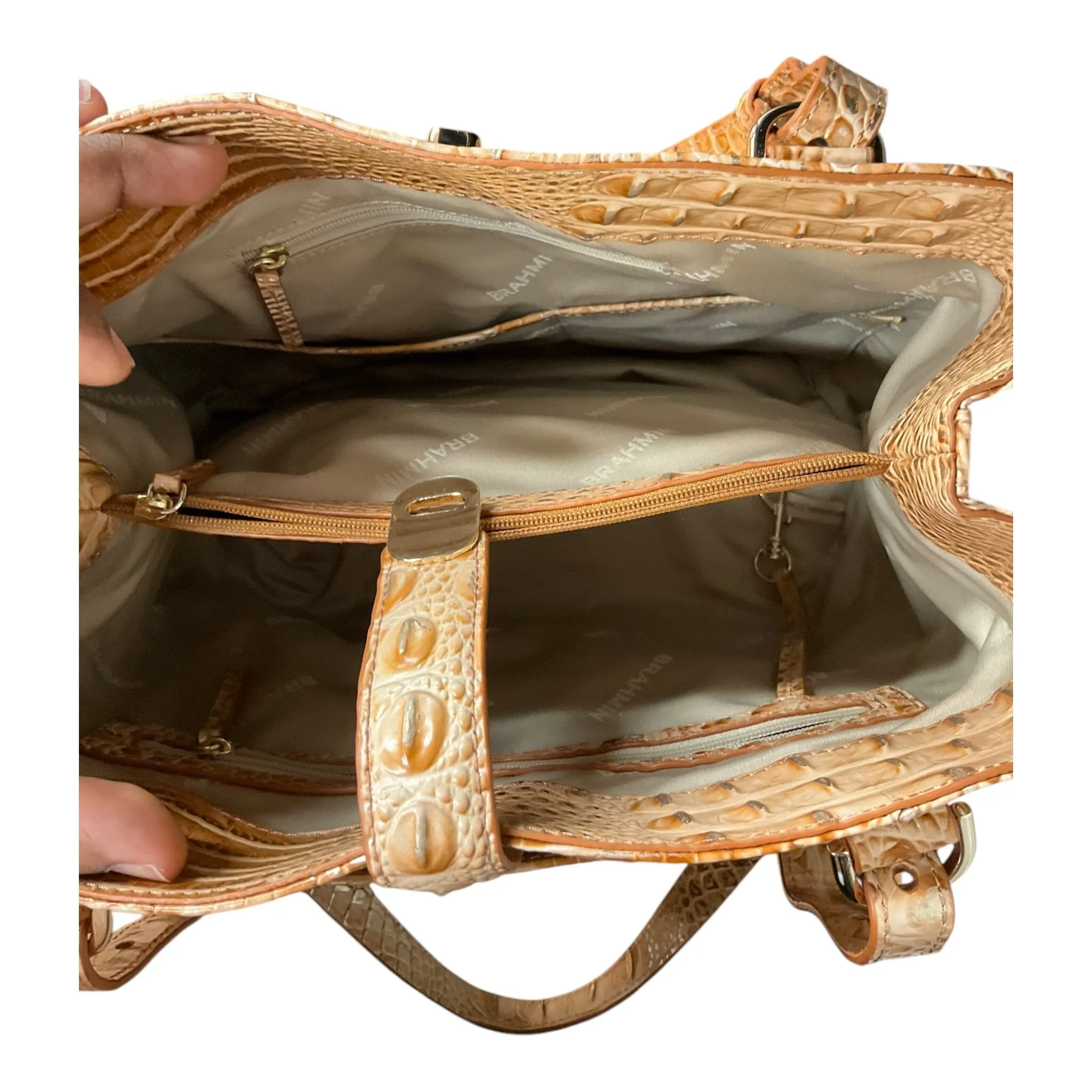 Handbag Designer By Brahmin  Size: Large