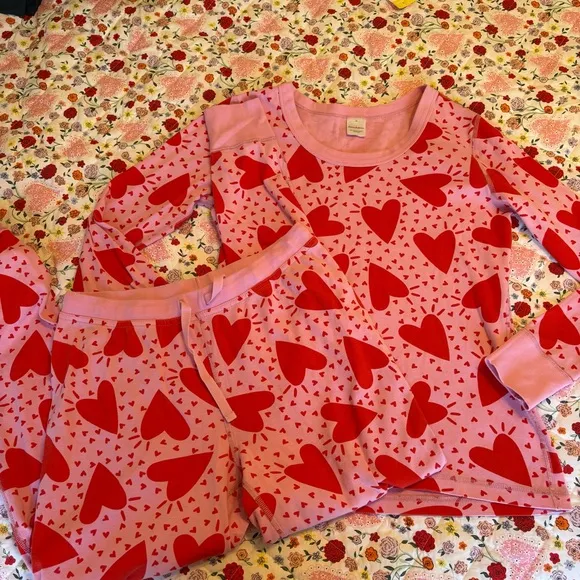 Hanna Anderson Pink and Red Heart  Pajamas
