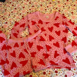 Hanna Anderson Pink and Red Heart  Pajamas