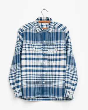 Harshil Two-Pocket L/S Shirt in Indigo Cloud Plaid