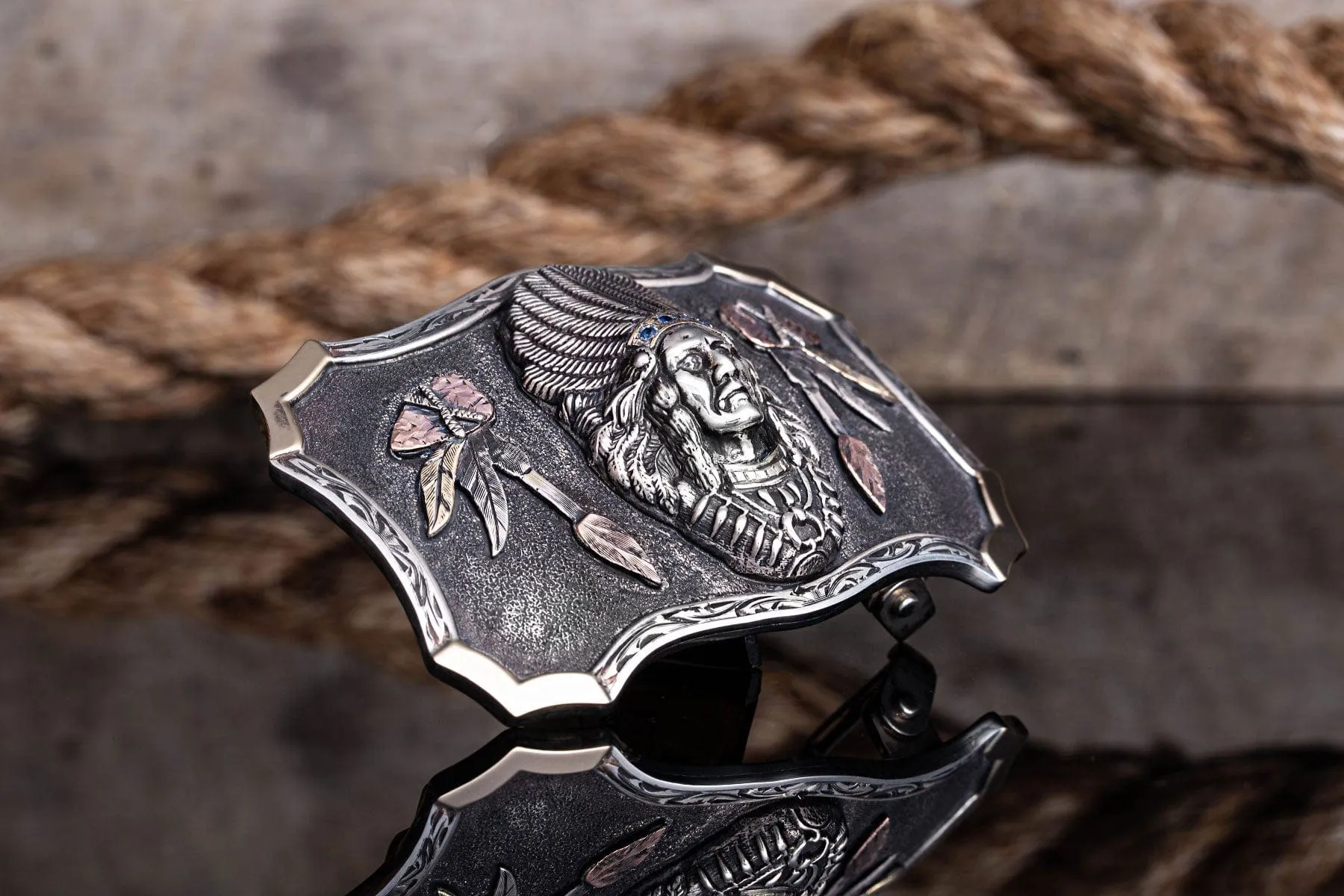 Heraldic Ute 14k Trophy Buckle